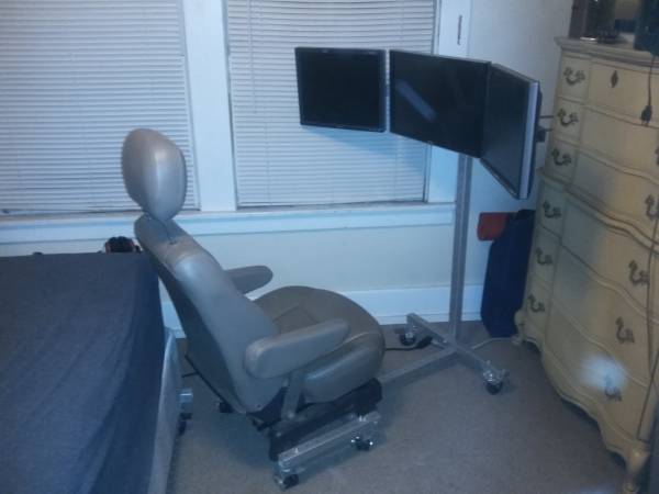 Gaming desk
