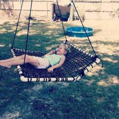 hanging_chair.jpg