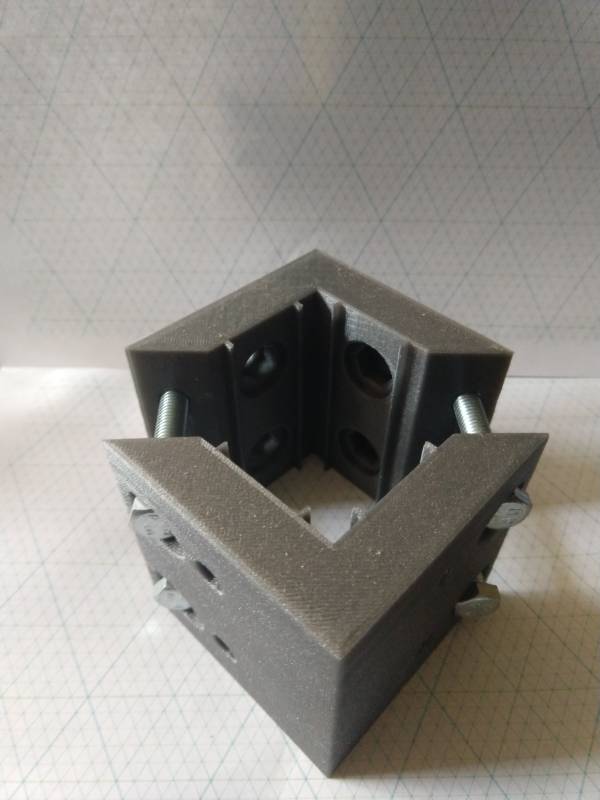 Linear bearing