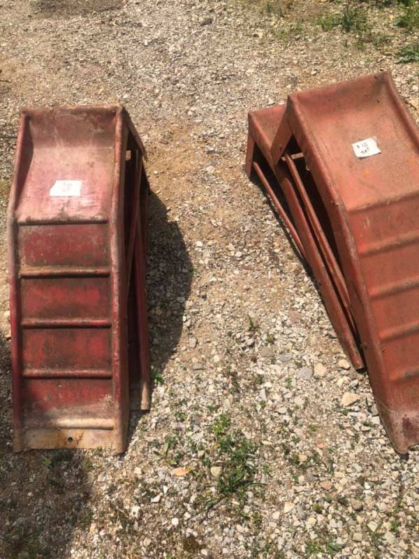 Vehicle ramp set