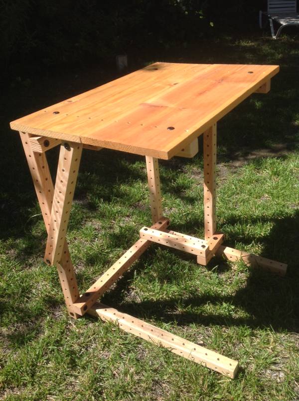 Standing desk