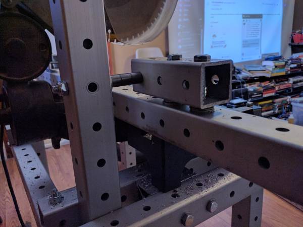 sawstanddetail2.jpg sawstanddetail2.jpg