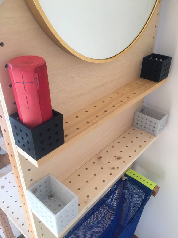supercool_s_wardrobe_11.jpg supercool_s_wardrobe_11.jpg